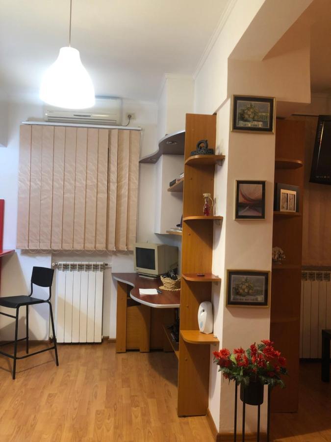 Charming Quiet Studio Coltea Old Town In The Centre Of Букурещ Екстериор снимка